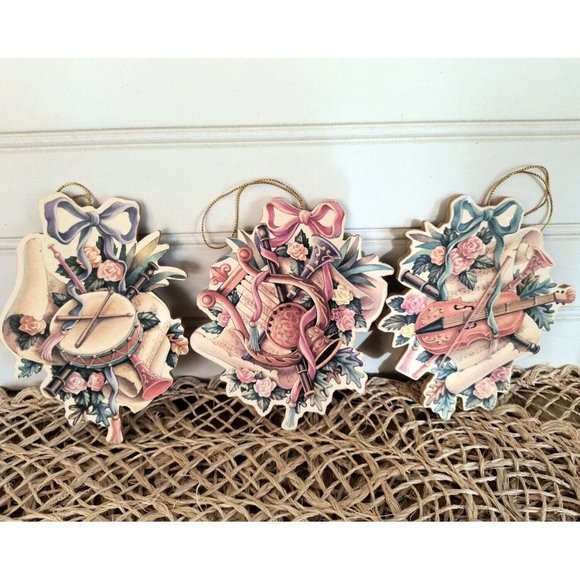 Vintage Victorian Tree Ornaments, SET/10, Drum Harp and Violin Floral Scrolls - Picture 1 of 10
